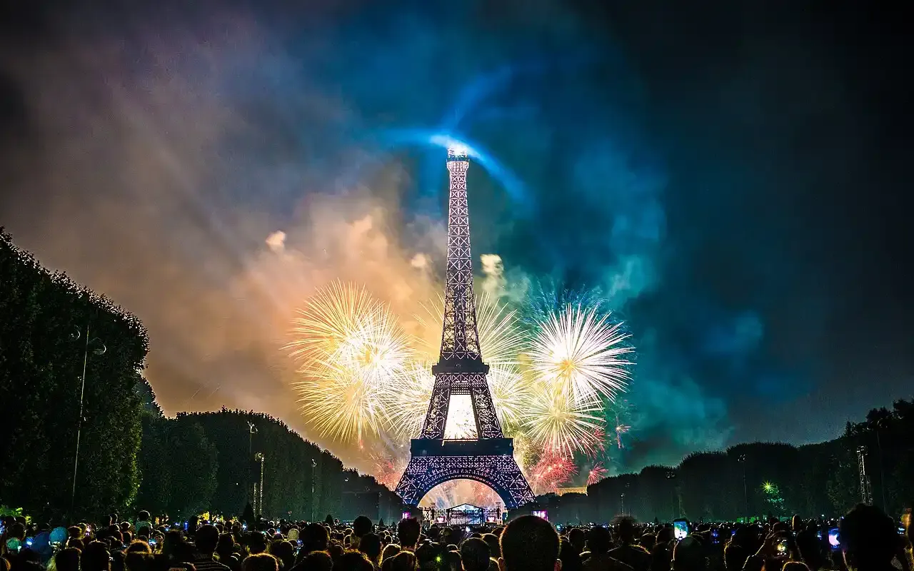 Fireworks on July 14, 2017 from the Champ de Mars in Paris, in front of the Eiffel Tower.