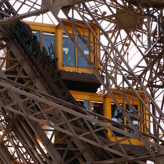 eiffel tower elevators