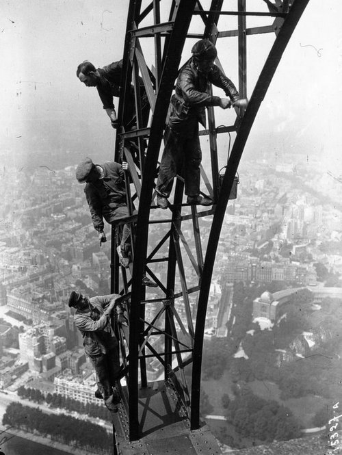 Operators of the Eiffel Tower